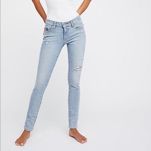 Levi’s 711 Skinny